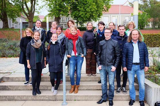 Die neuen Studierenden des Studiengangs Systemische Beratung an der Hochschule Nordhausen (Foto: Tina Bergknapp)