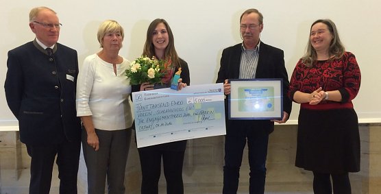 Auszeichnung für Nordhäuser Lotsenprojekt (Foto: Schrankenlos e.V.) Auszeichnung für Nordhäuser Lotsenprojekt (Foto: Schrankenlos e.V.)