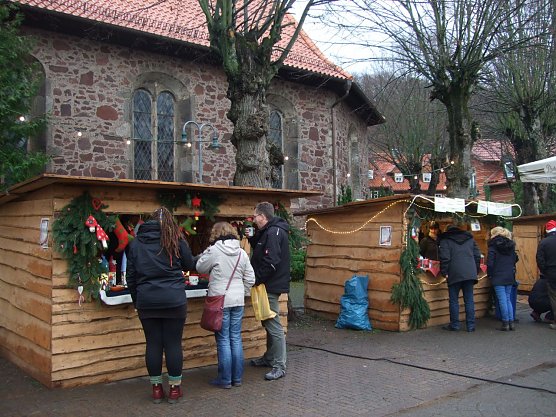 Weihnachtsmarkt in Neustadt er&ouml;ffnet am Wochenende (Foto: R. Preinesberger)