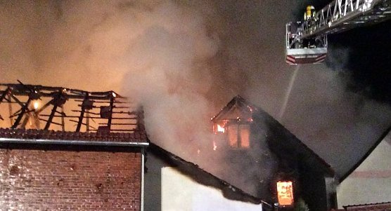Rund 100 Feuerwehrleute im Einsatz (Foto: Landratsamt Nordhausen)