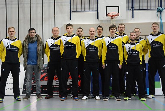 Neue Trainingsanz&uuml;ge (Foto: Sandra Arm)