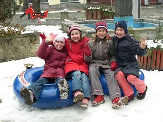 Winterspa&szlig; - der KILA will am Freitag den Schnee genie&szlig;en (Foto: Frank Tuschy)