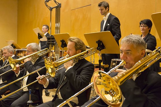 Schlagzeuger Stefan Landes im Loh-Orchester (Foto: Tilmann Graner)