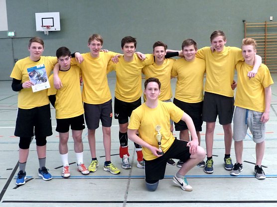 alentin Hannig, Jan Zellmer, Jonas Laude, Philipp H&uuml;hne, Elias Helmke, Felix Mieth, Erik Laude, Florian Graf und Lars Gurniak. (Foto: U. Friebel)