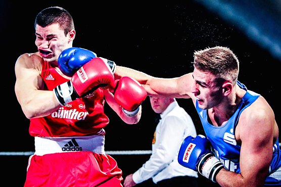 Schwergewichtler Dragan Veljkovic (blau) ist nach seiner Schutzsperre nach K.o. wieder zur&uuml;ck im Team des Nordh&auml;user SV  (Foto: Christoph Keil)