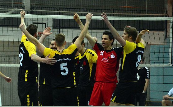 Jubel bei den SVC-M&auml;nnern (Foto: Sandra Arm)