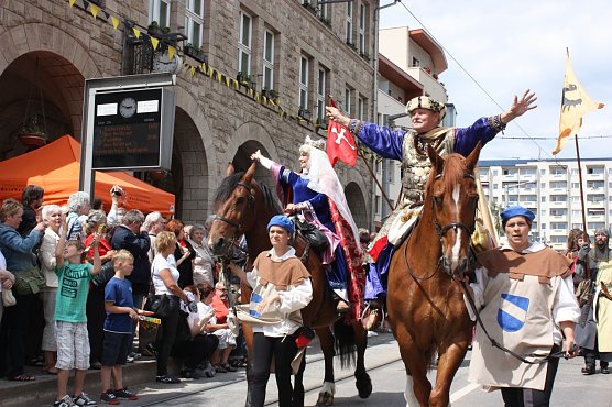 Festumzug zum Rolandsfest 2012 (Foto: Ilona Bergmann, Pressestelle Stadt Nordhausen)