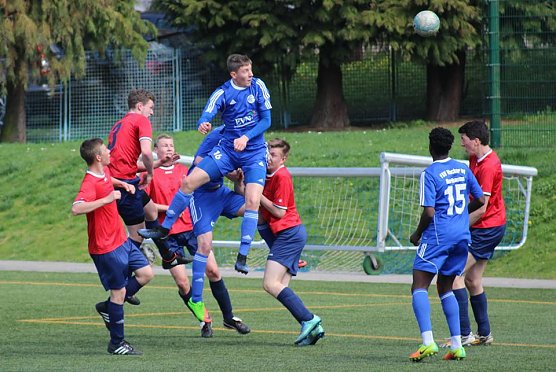 Die U 19 des FSV Wacker 90 Nordhausen baute am Sonntag durch einen 7:0-Sieg gegen den SV Buttlar die Tabellenf&uuml;hrung in der Verbandsliga-Staffel 2 weiter aus (Foto: Jens Penzler)