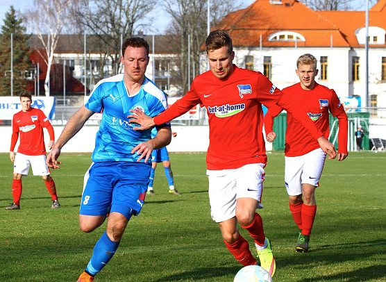 Am Sonntag geht es gegen die Hertha-Bubis (Foto: Bernd Peter)