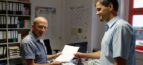 Unterschriftenlisten abgegeben (Foto: nnz)