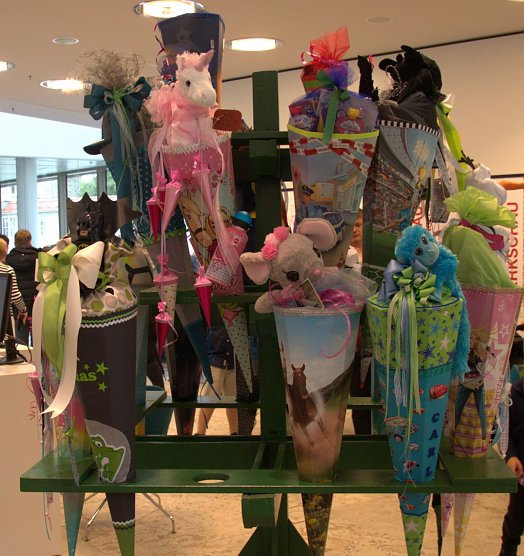 75 Kinder wurden heute in der Grundschule K&auml;the Kollwitz eingeschult (Foto: Peter Blei)