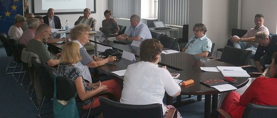 Im Kulturausschuss stellte Olaf Dirlam heute die Toursimus-Strategie des Landes vor (Foto: nnz)