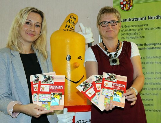 Pr&auml;ventionswegweiser in 2. Auflage (Foto: Jessica Piper)