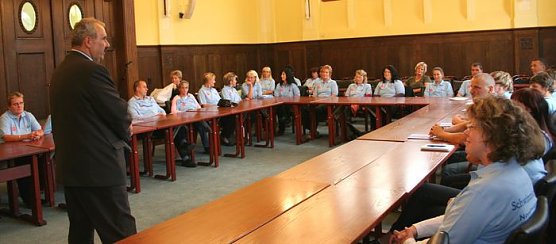 Ab ins Wasser (Foto: Piper/pln)