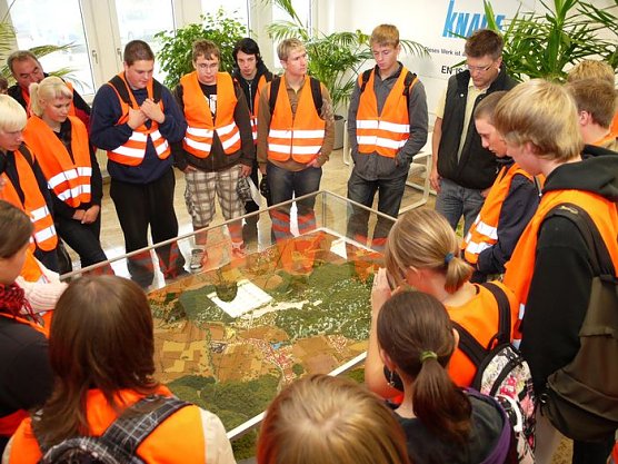 Besuch bei Knauf (Foto: Knauf) Besuch bei Knauf (Foto: Knauf)