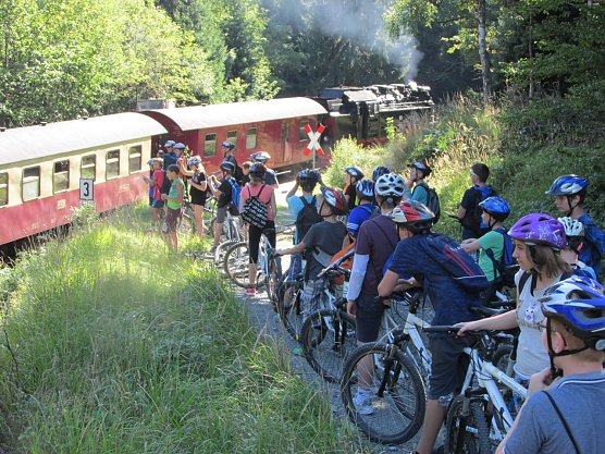 Sportlich unterwegs im Harz - die Geschwister Scholl Schule aus Heringen (Foto: Barbara Haupt)