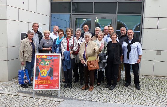 Nach 50 Jahren wieder zusammen - die Abiturienten der alten "Penne" (Foto: Dr. Wolfgang R. Pientka) Nach 50 Jahren wieder zusammen - die Abiturienten der alten "Penne" (Foto: Dr. Wolfgang R. Pientka)