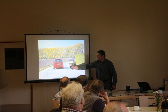 Marcus Domann referierte beim Seniorenbeirat zum Alltag auf Nordhausens Stra&szlig;en (Foto: Angelo Glashagel)