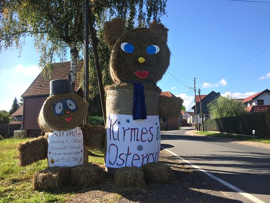 Kirmes in Osterode (Foto: Kirmesburschen) Kirmes in Osterode (Foto: Kirmesburschen)
