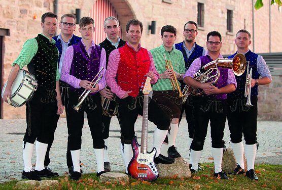 Lederhosen-Express (Foto: Agentur)