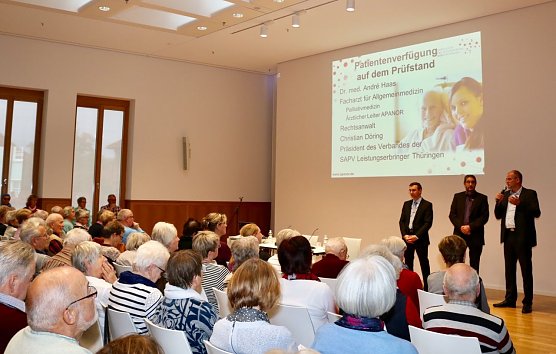 Vortrag zur Patientenverf&uuml;gung stie&szlig; auf gro&szlig;e Resonanz (Foto: Pressestelle Landratsamt Nordhausen)