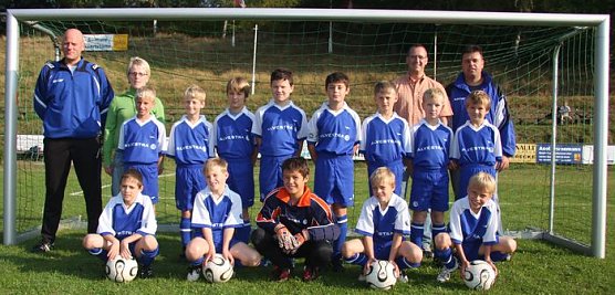 Neue Trikots (Foto: privat) Neue Trikots (Foto: privat)