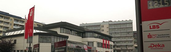 Blick auf die KSK-Hauptstelle (Foto: nnz)