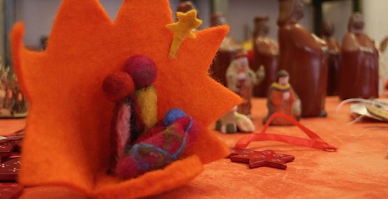 Faires Fest unter dem Weihnachtsbaum (Foto: Angelo Glashagel) Faires Fest unter dem Weihnachtsbaum (Foto: Angelo Glashagel)