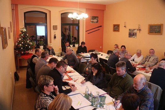 Letzte Sitzung des Bleicher&ouml;der Stadtrates in 2017 (Foto: Angelo Glashagel)