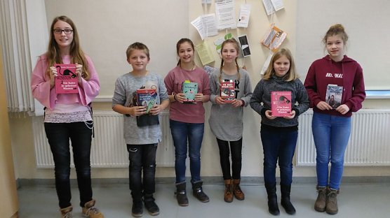 Vorlesewettbewerb am Humboldtgymnasium Nordhausen (Foto: Humboldt Gymnasium Nordhausen) Vorlesewettbewerb am Humboldtgymnasium Nordhausen (Foto: Humboldt Gymnasium Nordhausen)