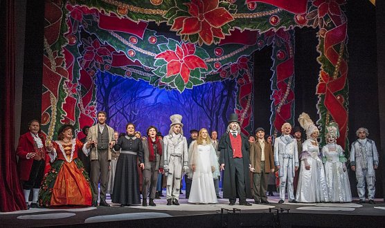 Innehalten und die Vorweihnachtszeit genießen im Nordhäuser Theater (Foto: András Dobi) Innehalten und die Vorweihnachtszeit genießen im Nordhäuser Theater (Foto: András Dobi)