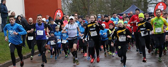 Start zum 31. Silvesterlauf in Nordhausen (Foto: Uwe Tittel)