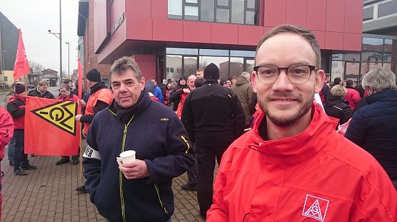 Alexander Scharff: die Branche feiert jedes Jahr Rekordgewinne (Foto: Angelo Glashagel) Alexander Scharff: die Branche feiert jedes Jahr Rekordgewinne (Foto: Angelo Glashagel)