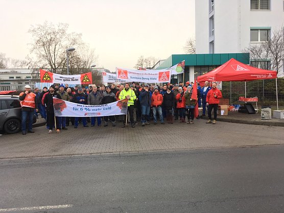 IG Metall Nordhausen weitet Warnstreiks aus (Foto: IG Metall) IG Metall Nordhausen weitet Warnstreiks aus (Foto: IG Metall)