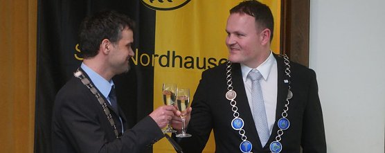 Angesto&szlig;en (Foto: nnz)