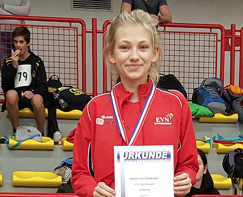 Silber errang Karolin von Glasenapp im Hochsprung in der Altersklasse W 13 (Foto: Marco Bachmann)