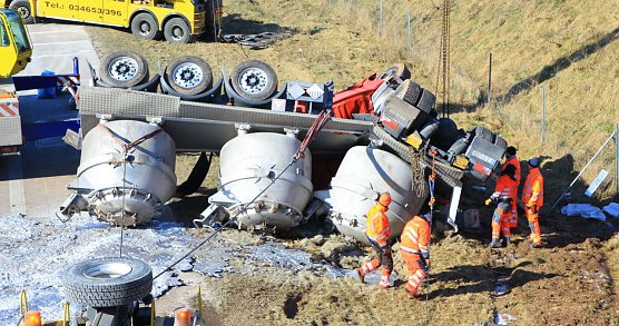 Bergung hat begonnen (Foto: S. Dietzel)