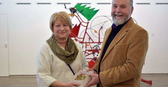 200,35 Euro &uuml;bergeben (Foto: privat)