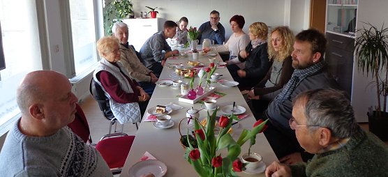 Kaffeerunde bei der SPD (Foto: Hans-Georg Backhaus)