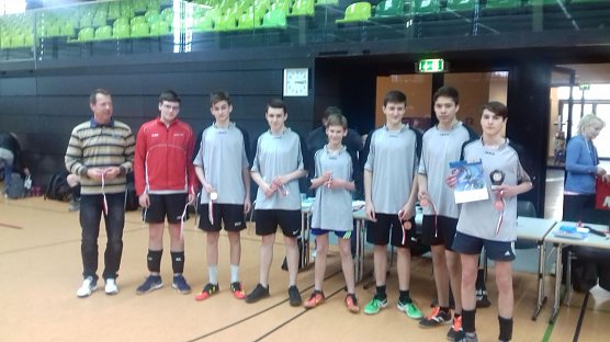 Bronze beim Volleyball-Landesfinale f&uuml;r Herder Gymnasium (Foto: Werner H&uuml;tcher)