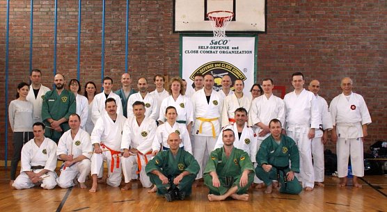 Selbstverteidigung - zur Not mit dem Kochl&ouml;ffel (Foto: S. Schr&ouml;ter)