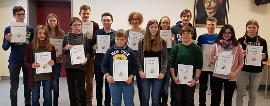 3. von links: Lilly Kaun, 9. von links: Charlotte Post 10. von links: Vivien Kaun, ganz rechts: Katharina Grafe (Foto: Gabriele Gorges)