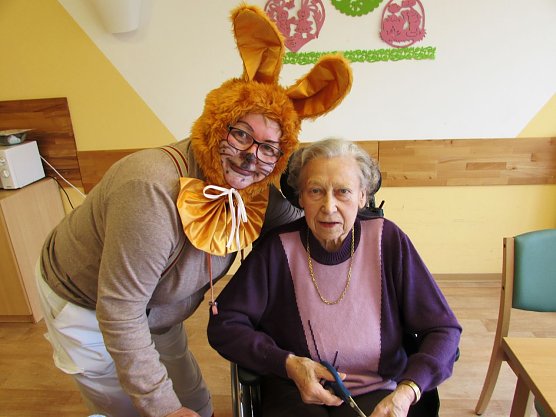 Projektwoche am Seniorenzentrum Katharina von Bora (Foto: Lydia Schubert) Projektwoche am Seniorenzentrum Katharina von Bora (Foto: Lydia Schubert)