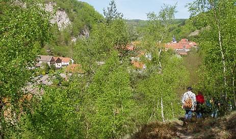 Wandern im Südharzer Karst (Foto: Pressestelle Landratsamt Nordhausen) Wandern im Südharzer Karst (Foto: Pressestelle Landratsamt Nordhausen)