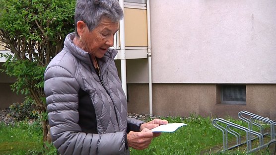 Inge Ruth Kaplan spricht das Kaddish des Trauernden (Foto: Angelo Glashagel) Inge Ruth Kaplan spricht das Kaddish des Trauernden (Foto: Angelo Glashagel)