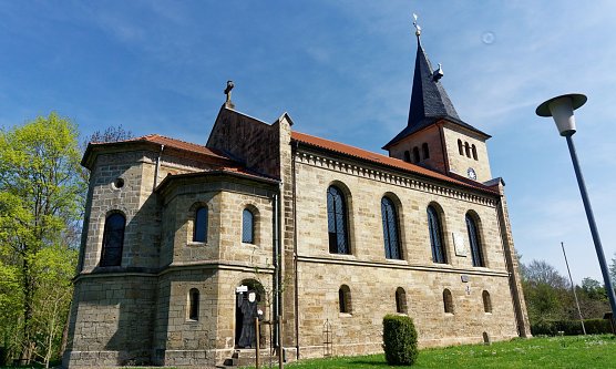 Kirche in W&uuml;lfingerode (Foto: W. Heinzmann)