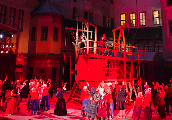 Zar und Zimmermann auf den Schlossfestspielen 2017 (Foto: Tilmann Graner) Zar und Zimmermann auf den Schlossfestspielen 2017 (Foto: Tilmann Graner)