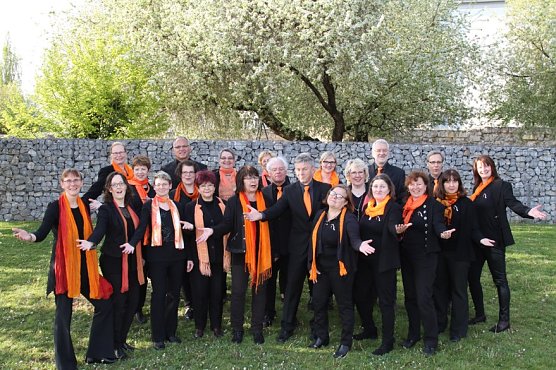 Der Chor Cantamus singt am Muttertag für die ganze Familie (Foto: Gerald Schütze) Der Chor Cantamus singt am Muttertag für die ganze Familie (Foto: Gerald Schütze)