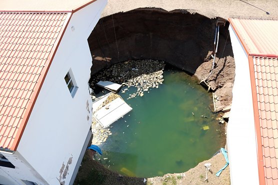 Erdfall am Salzagraben (Foto: Pressestelle Landratsamt Nordhausen)