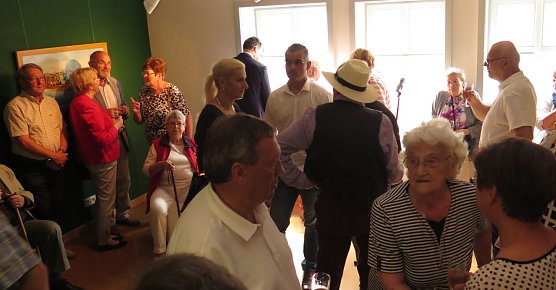 Vernissage in der Flohburg (Foto: nnz)